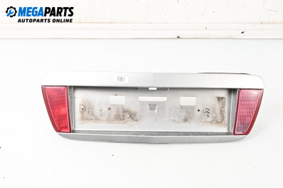 Стойка заден номер за Nissan Primera Traveller III (01.2002 - 06.2007), комби