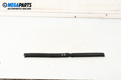 Външни лайсни за BMW 3 Series E90 Sedan E90 (01.2005 - 12.2011), седан, позиция: задна