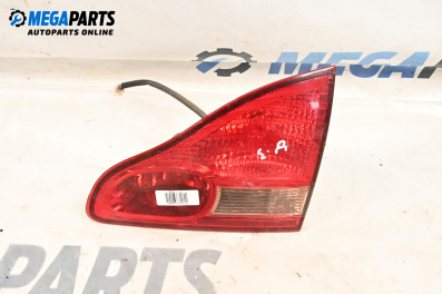 Вътрешен стоп за Toyota Avensis Verso (08.2001 - 11.2009), миниван, позиция: дясна