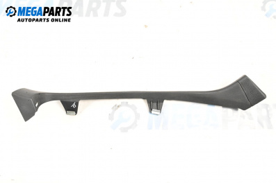Интериорна пластмаса за Volkswagen Passat V Variant B6 (08.2005 - 11.2011), 4+1 вр., комби, позиция: дясна