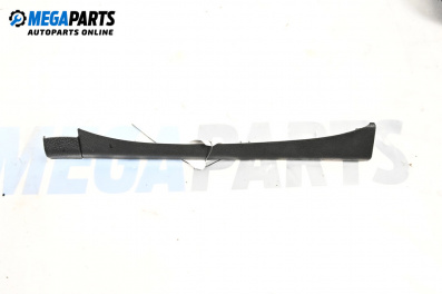 Интериорна пластмаса за Volkswagen Passat V Variant B6 (08.2005 - 11.2011), 4+1 вр., комби, позиция: предна