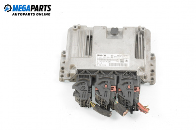 Компютър двигател за Peugeot 207 Hatchback (02.2006 - 12.2015) 1.4 16V, 95 к.с., № Bosch 0261S04009