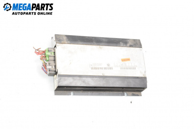 Аудио усилвател за Volkswagen Passat V Variant B6 (08.2005 - 11.2011), № 3C0 035 456