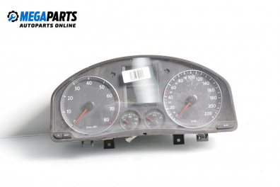 Километраж за Volkswagen Golf V Hatchback (10.2003 - 02.2009) 1.4 FSI, 90 к.с.