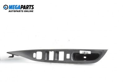 Интериорна пластмаса за Mazda 6 Station Wagon I (08.2002 - 12.2007), 4+1 вр., комби, позиция: предна