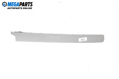 Интериорна лайсна за Volkswagen Passat V Variant B6 (08.2005 - 11.2011), 4+1 вр., комби