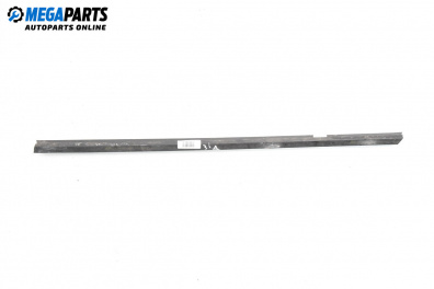 Интериорна лайсна за Opel Astra H Hatchback (01.2004 - 05.2014), 4+1 вр., хечбек