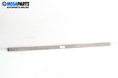 Лайсна за Ford Focus II Estate (07.2004 - 09.2012), комби, позиция: предна, лява