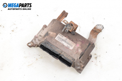 Компютър двигател за Fiat Stilo Hatchback (10.2001 - 11.2010) 1.9 JTD (192_XF1A), 80 к.с., № 0 261 210 736