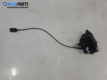 Брава на врата за Renault Megane II Hatchback (07.2001 - 10.2012), позиция: предна, лява