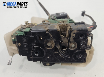 Брава на врата за Volkswagen Passat IV Variant B5.5 (09.2000 - 08.2005), позиция: предна, лява