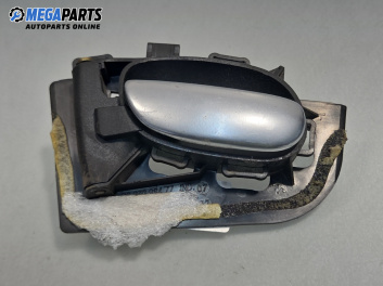 Вътрешна дръжка за Peugeot 206 Hatchback (08.1998 - 12.2012), 2+1 вр., хечбек, позиция: задна, дясна