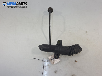 Долна помпа за съединител за Peugeot 307 Hatchback (08.2000 - 12.2012) 2.0 HDi 110, 107 к.с.