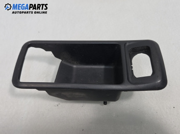 Интериорна пластмаса за Ford Focus II Estate (07.2004 - 09.2012), позиция: предна
