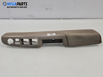 Интериорна пластмаса за Hyundai Sonata V Sedan (01.2005 - 12.2010), позиция: предна