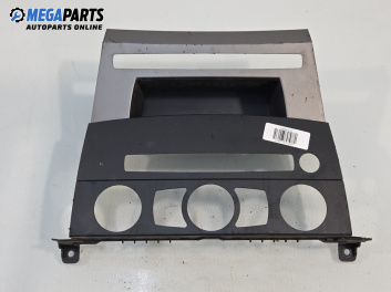 Централна конзола за BMW 5 Series E60 Sedan E60 (07.2003 - 03.2010)