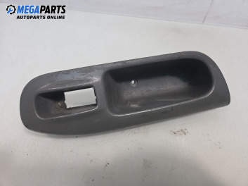 Интериорна пластмаса за Renault Scenic I Minivan (09.1999 - 07.2010), позиция: дясна