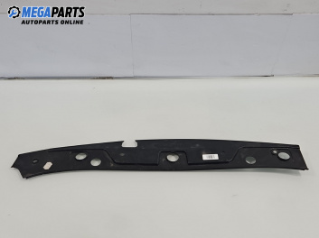 Кора под радиатор за Renault Megane II Hatchback (07.2001 - 10.2012)