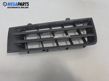 Решетка в броня за Renault Megane II Hatchback (07.2001 - 10.2012), позиция: предна