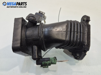 Въздуховод за Ford Focus II Sedan (04.2005 - 09.2012) 1.6 TDCi, 90 к.с.