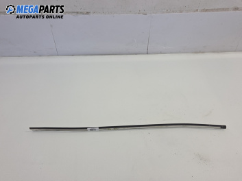Външни лайсни за Opel Astra H Hatchback (01.2004 - 05.2014), позиция: дясна