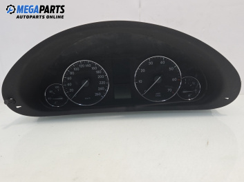 Километраж за Mercedes-Benz C-Class Estate (S203) (03.2001 - 08.2007) C 180 Kompressor (203.246), 143 к.с., № A2035404547