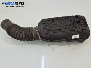 Въздуховод за Ford Mondeo II Turnier (08.1996 - 09.2000) 2.0 i, 131 к.с.