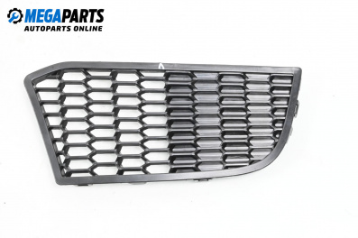 Решетка в броня за BMW 5 Series F10 Touring F11 (11.2009 - 02.2017), комби, позиция: предна