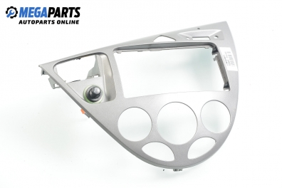 Централна конзола за Ford Focus I Hatchback (10.1998 - 12.2007)