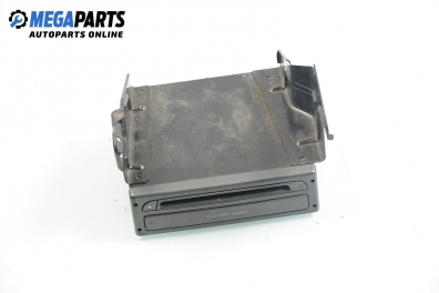 GPS навигация за Renault Laguna II Grandtour (03.2001 - 12.2007)