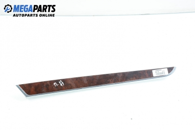 Интериорна лайсна за Audi A6 Sedan C6 (05.2004 - 03.2011), седан, позиция: предна, дясна