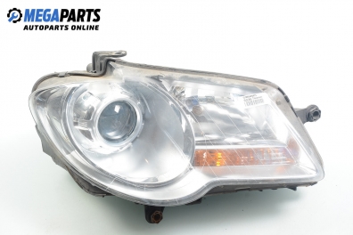 Фар за Volkswagen Touran Minivan (02.2003 - 05.2010), позиция: дясна