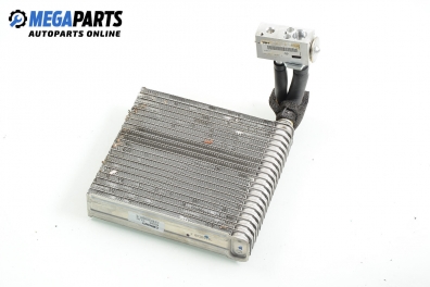 Вътрешен радиатор климатик за Renault Clio III Hatchback (01.2005 - 12.2012) 1.2 16V (BR02, BR0J, BR11, CR02, CR0J, CR11), 75 к.с.