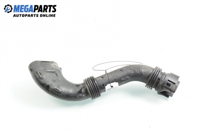 Въздуховод за Renault Clio III Hatchback (01.2005 - 12.2012) 1.2 16V (BR02, BR0J, BR11, CR02, CR0J, CR11), 75 к.с.