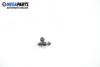 Дюза бензин за Renault Clio III Hatchback (01.2005 - 12.2012) 1.2 16V (BR02, BR0J, BR11, CR02, CR0J, CR11), 75 к.с.