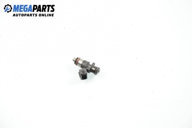 Дюза бензин за Renault Clio III Hatchback (01.2005 - 12.2012) 1.2 16V (BR02, BR0J, BR11, CR02, CR0J, CR11), 75 к.с.