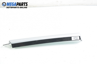 Интериорна лайсна за Opel Astra H Estate (08.2004 - 05.2014), 4+1 вр., комби