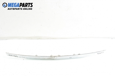 Лайсна заден капак за Opel Astra H Estate (08.2004 - 05.2014), комби