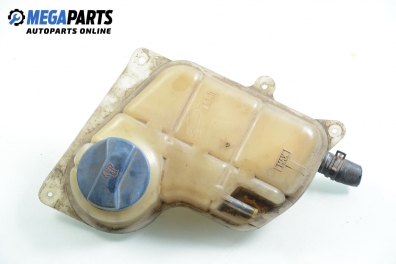 Казанче за антифриз за Volkswagen Passat Sedan B5 (08.1996 - 12.2001) 1.6, 101 к.с.