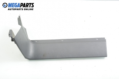 Интериорна пластмаса за Volkswagen Polo Hatchback IV (10.2001 - 12.2005), 2+1 вр., позиция: предна