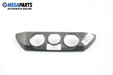 Интериорна пластмаса за Volkswagen Polo Hatchback IV (10.2001 - 12.2005), 4+1 вр., хечбек