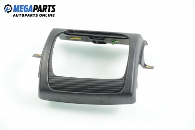 Интериорна пластмаса за Skoda Superb I Sedan (12.2001 - 03.2008), 4+1 вр., седан, позиция: предна