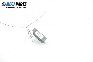 Усилвател антена за Volkswagen Passat Variant B6 (08.2005 - 11.2011), № 3C9 035 552