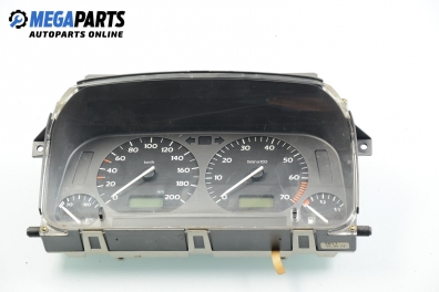 Километраж за Volkswagen Golf III Hatchback (08.1991 - 07.1998) 1.4, 60 к.с.