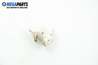 Ключалка за капачката на резервоара за Volkswagen Passat Sedan B6 (03.2005 - 12.2010), седан, № 3C0 810 773