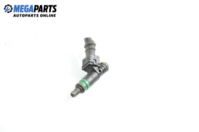 Дюза бензин за Ford Fiesta V Hatchback (11.2001 - 03.2010) 1.4 16V, 80 к.с.