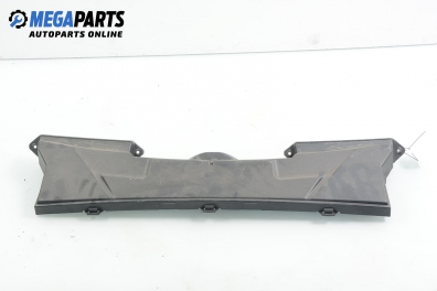 Пластмасова кора за BMW 3 Series E90 Sedan E90 (01.2005 - 12.2011), седан