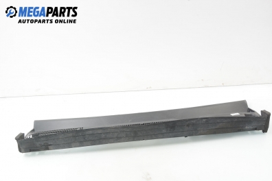 Кора под чистачки за Ford Fusion Hatchback (08.2002 - 12.2012)