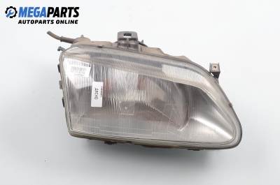 Фар за Renault Megane Scenic (10.1996 - 12.2001), позиция: дясна, Valeo