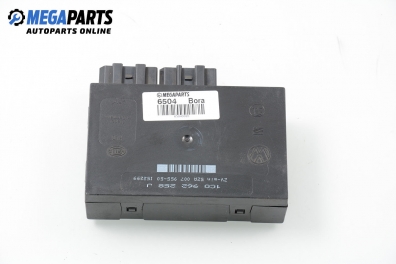 Комфорт модул за Volkswagen Bora Sedan (10.1998 - 12.2013), № 1C0 962 258 J